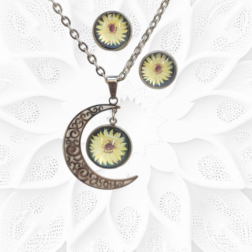 Sunflower necklace and earring set